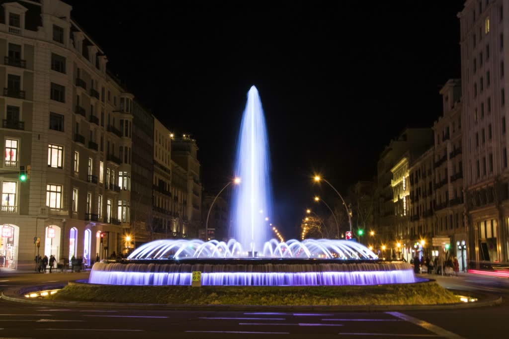 3 giorni a Barcellona tappe imperdibili e tappe insolite, barcellona, barcelona, casa battlò, sagrada familia, casa milà, casa vicens, barrio gotico, montjuc, bunker del carmel, arc de triomp, spagna, cosa vedere a barcellona, come spostarsi a barcellona, room mate anna, passei de gracia