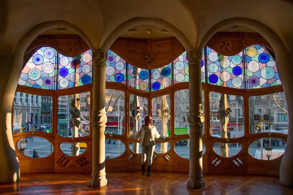 3 giorni a Barcellona tappe imperdibili e tappe insolite, barcellona, barcelona, casa battlò, sagrada familia, casa milà, casa vicens, barrio gotico, montjuc, bunker del carmel, arc de triomp, spagna, cosa vedere a barcellona, come spostarsi a barcellona, room mate anna, passei de gracia
