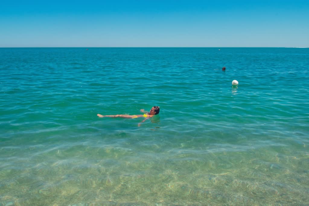 le 15 spiagge più belle del Gargano alla scoperta di baie e calette; le spiagge più belle del gargano; gargano; puglia; baia delle zagare; spiaggia di vignanotica; baia zaiana; baia san felice; architiello san felice; spiaggia dei cento scalini o delle tufare; spiaggia di calenella; baia di manaccora; spiaggia del pizzomunno; vieste; spiaggia di molinella; spiaggia di mattinatella;