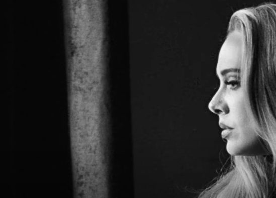 30 Adele. Il malinconico ritorno nel mondo della Musica, musica, adele, adele 30, nuovo album, recensioni, recensioni album musicali, music, pop, nuove uscite musicali